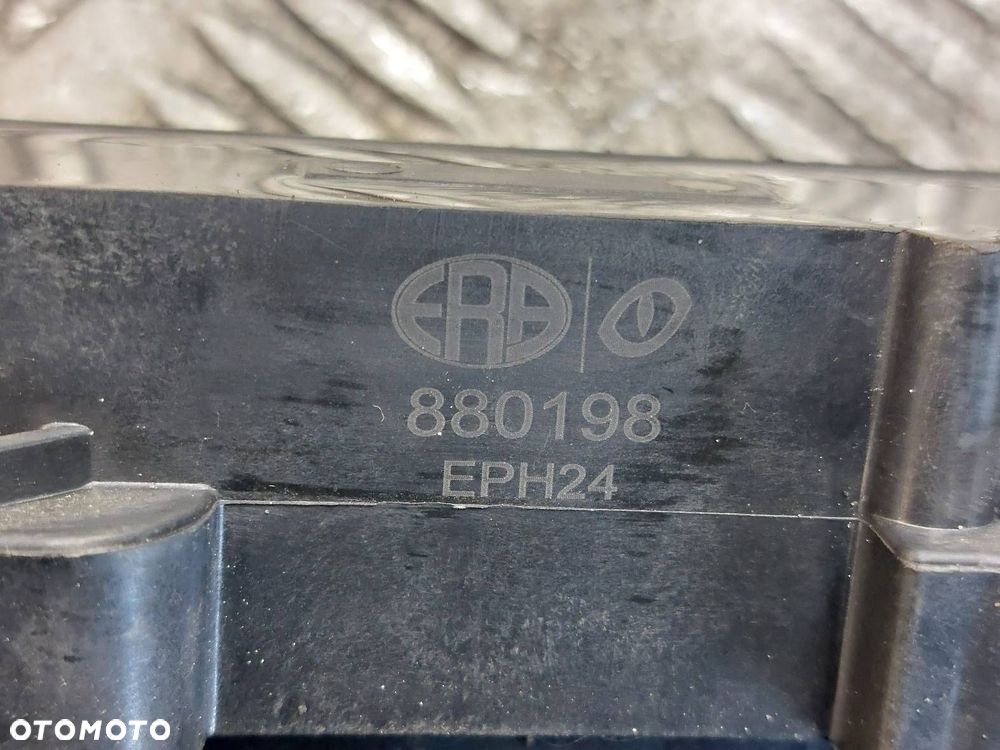 CEWKA ZAPŁONOWA OPEL VECTRA C 2.2 16V 880198 ID: 238322 - 2