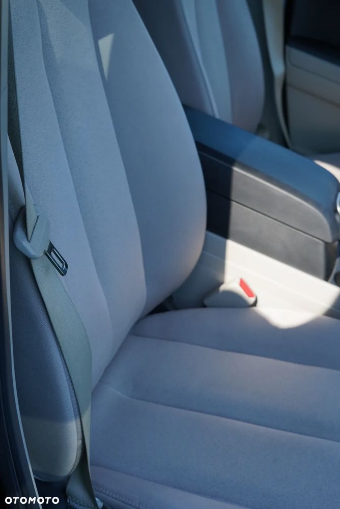 Mazda CX-7 - 18