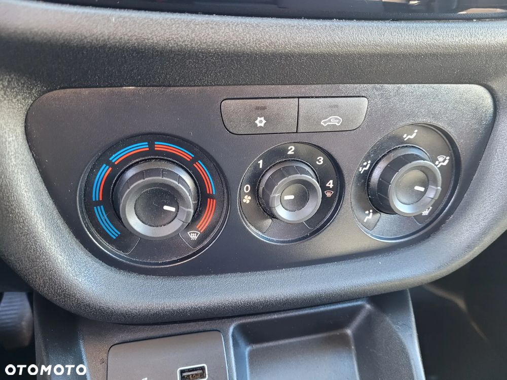 Fiat Doblo Izoterma 1.6 MultiJet - 14