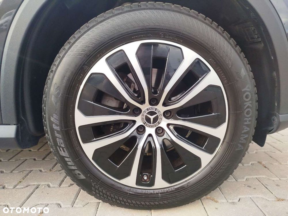 Mercedes-Benz GLC 2025