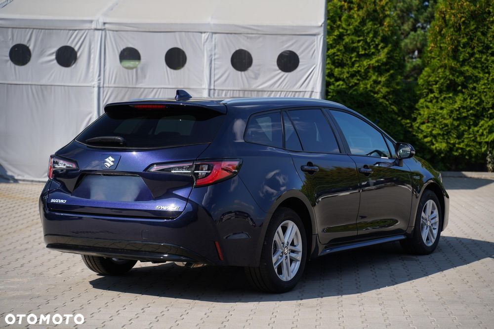 Suzuki Swace 1.8 Hybrid Premium Plus CVT - 4