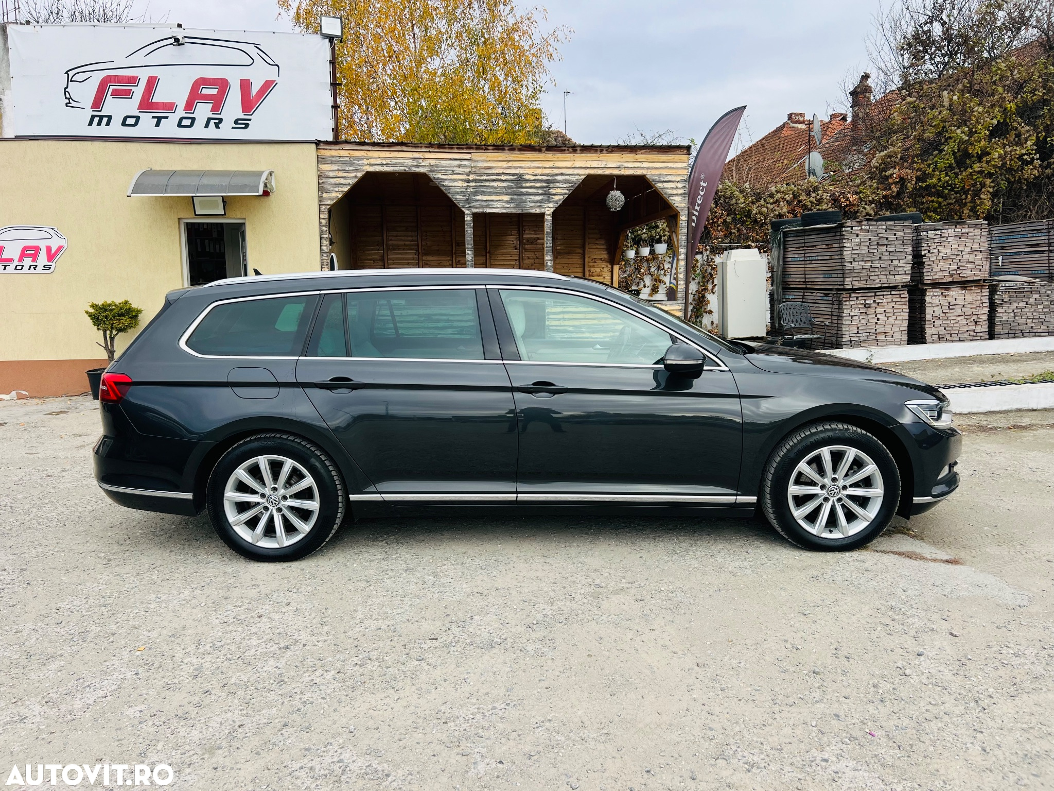 Volkswagen Passat Variant 2.0 TDI DSG (BlueMotion Technology) Highline - 25