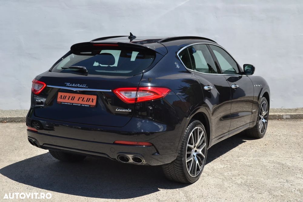 Maserati Levante S Q4 - 11