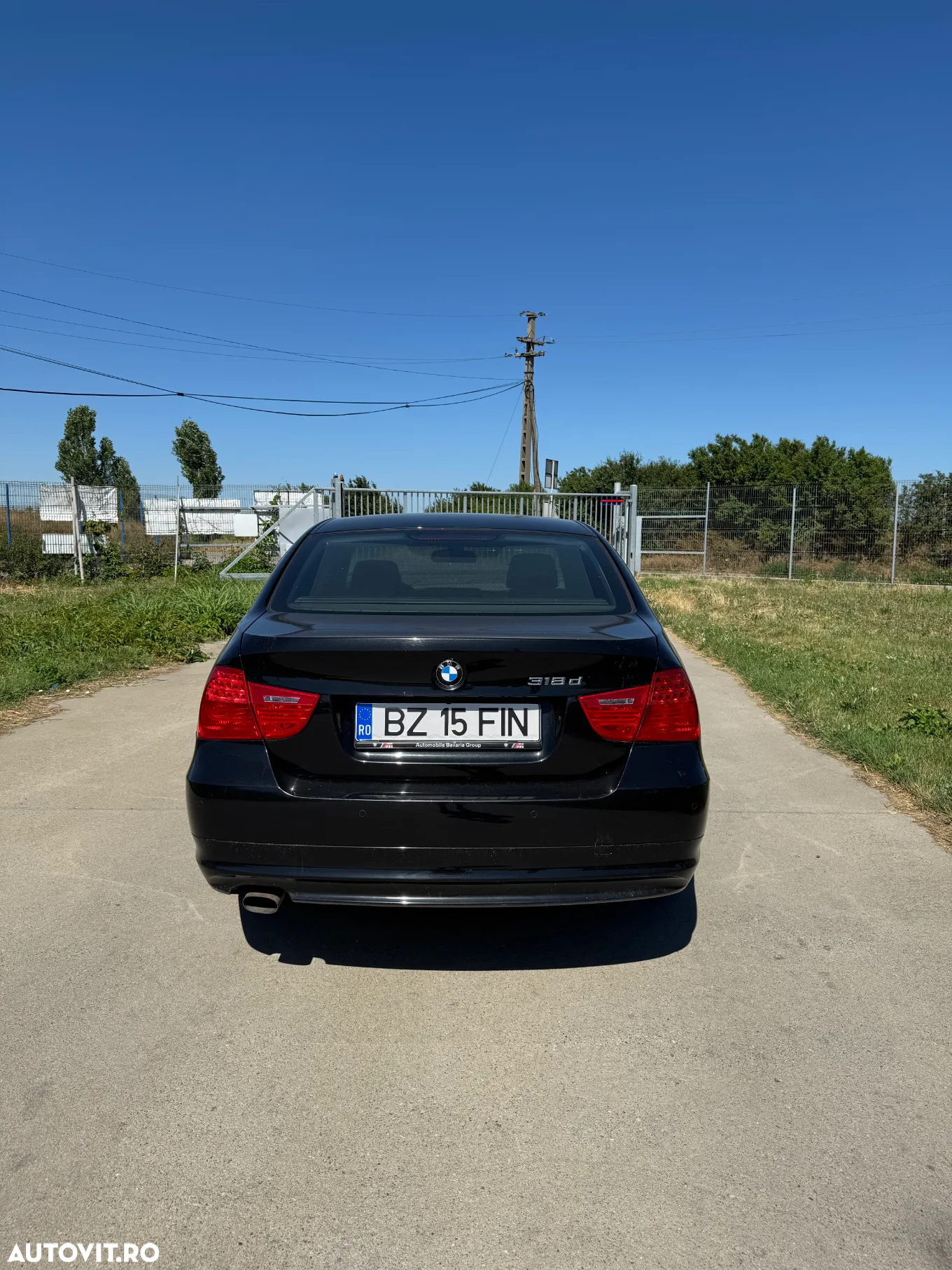 BMW Seria 3 318d - 16