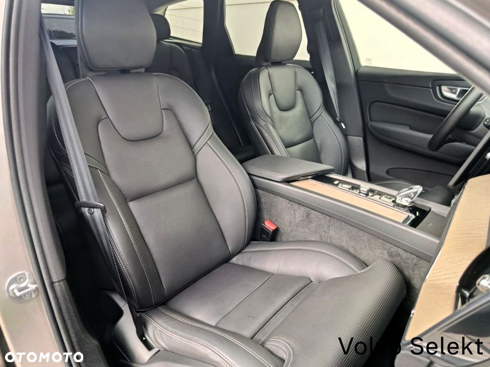 Volvo XC 60 - 19