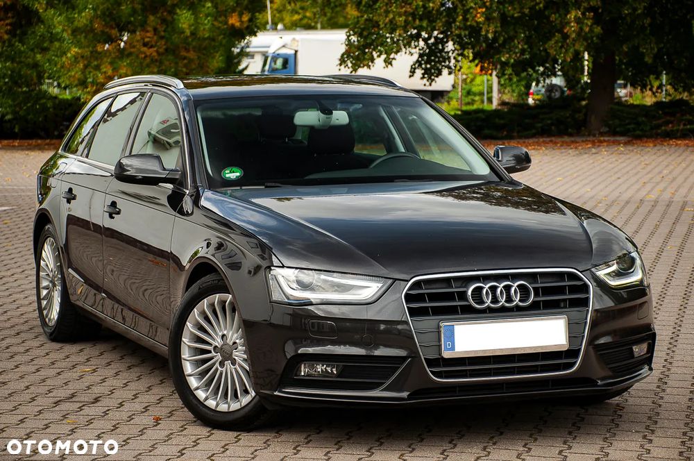 Audi A4 Avant 2.0 TDI DPF clean diesel Ambiente - 10