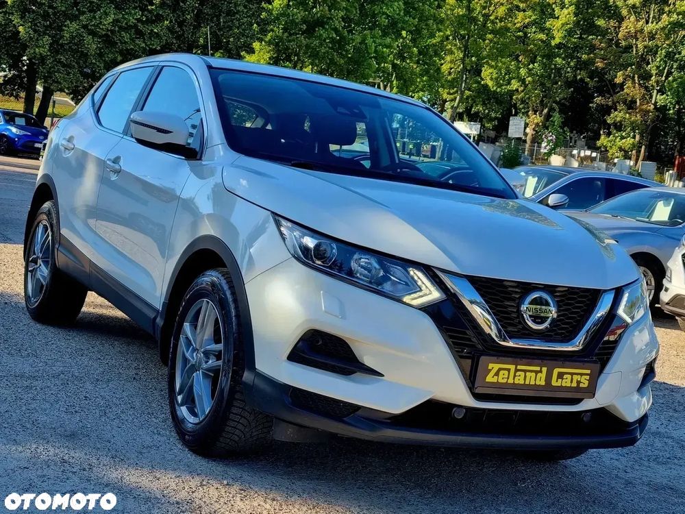 Nissan Qashqai 1.3 DIG-T VISIA - 3