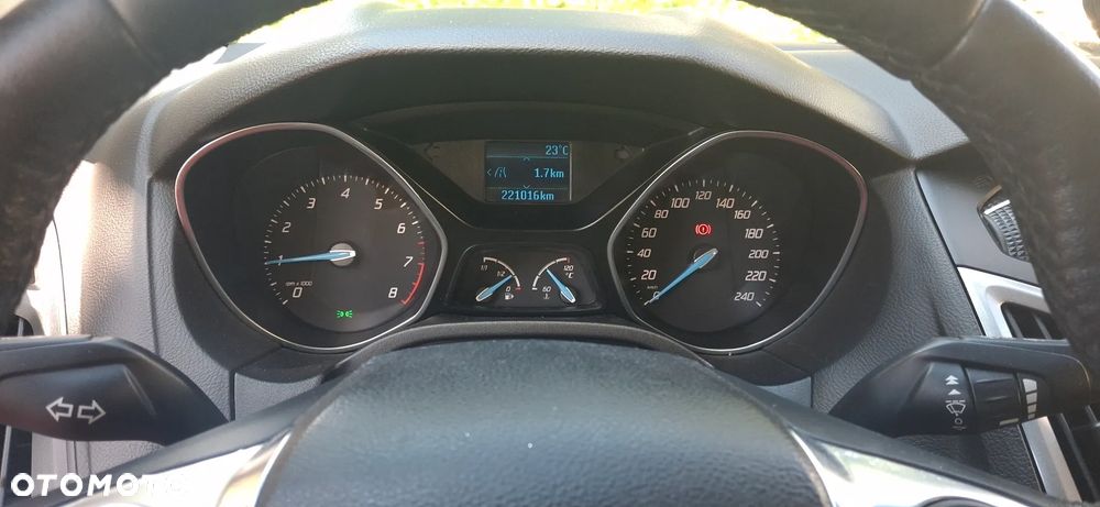 Ford Focus 1.6 Trend - 9