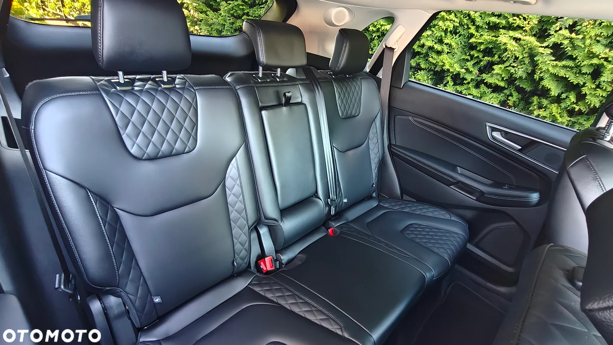 Ford Edge - 24