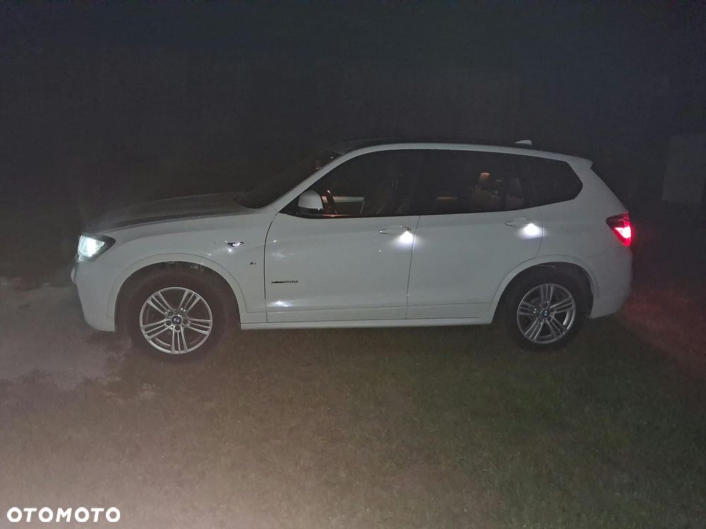 BMW X3 xDrive20d - 11