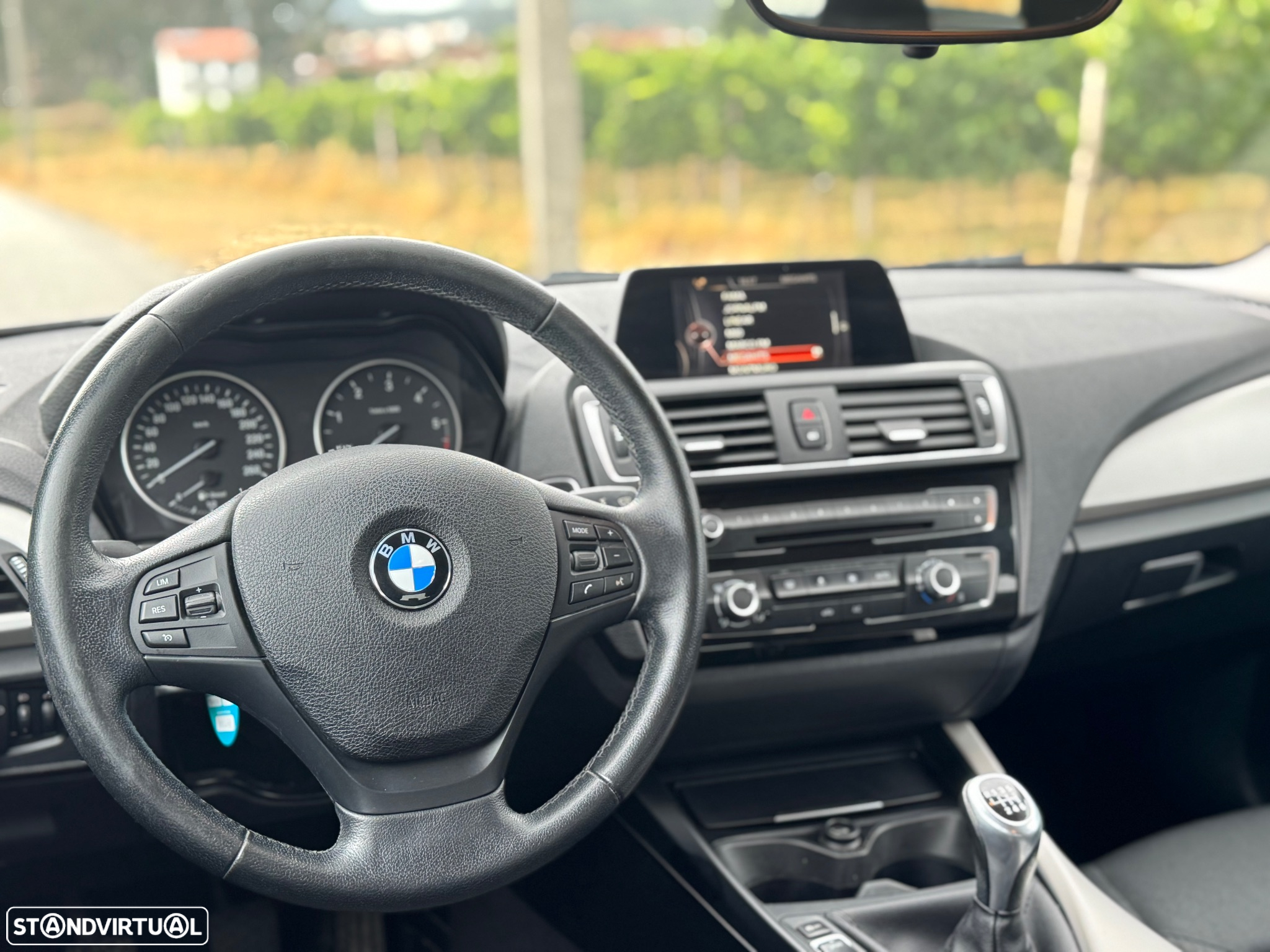 BMW 116 d EfficientDynamics - 14