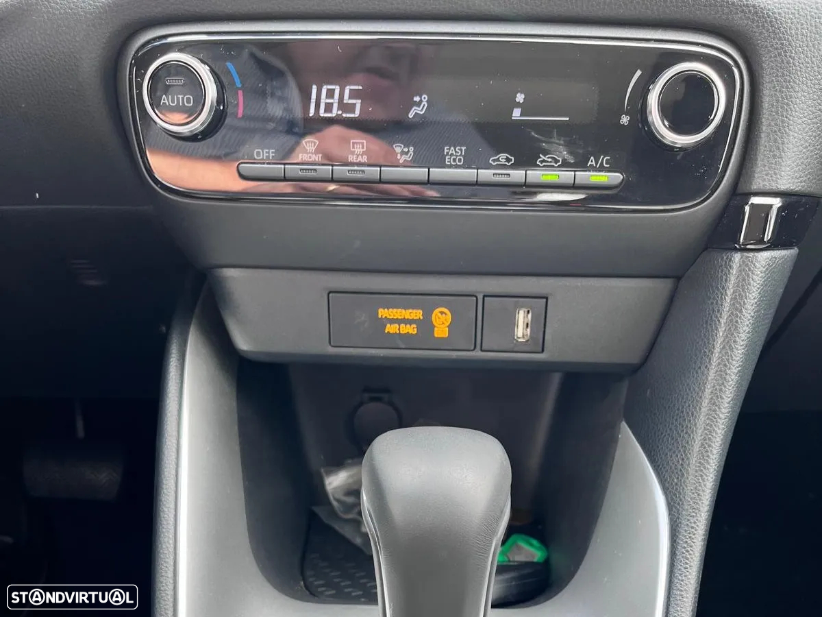 Mazda 2 1.5 L Hybrid VVT-i Agile - 13