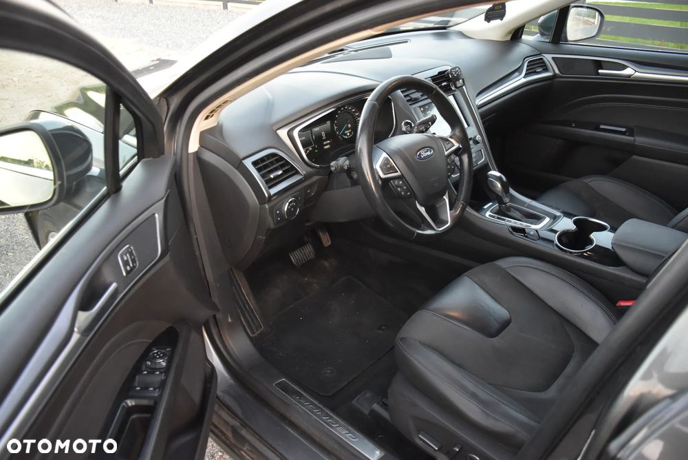 Ford Mondeo 2.0 TDCi Bi-Turbo Titanium PowerShift - 14