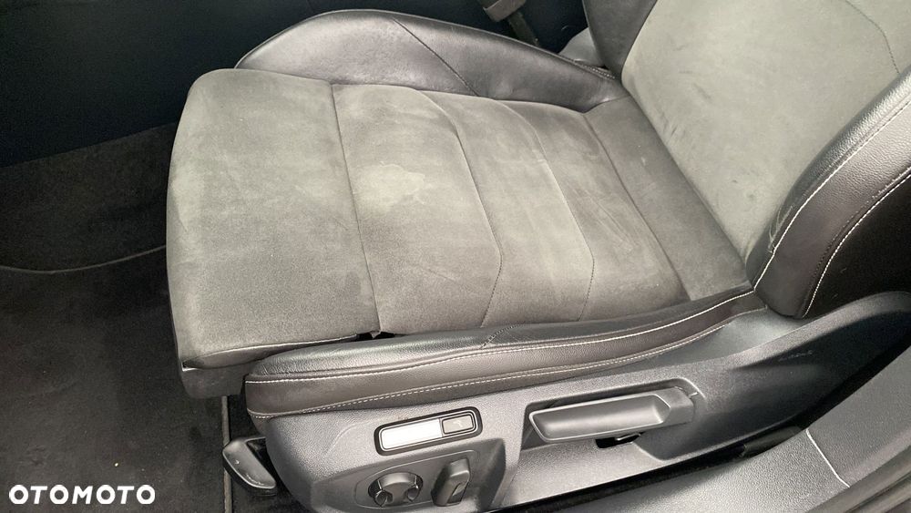 Volkswagen Arteon 2.0 TSI Elegance DSG - 17