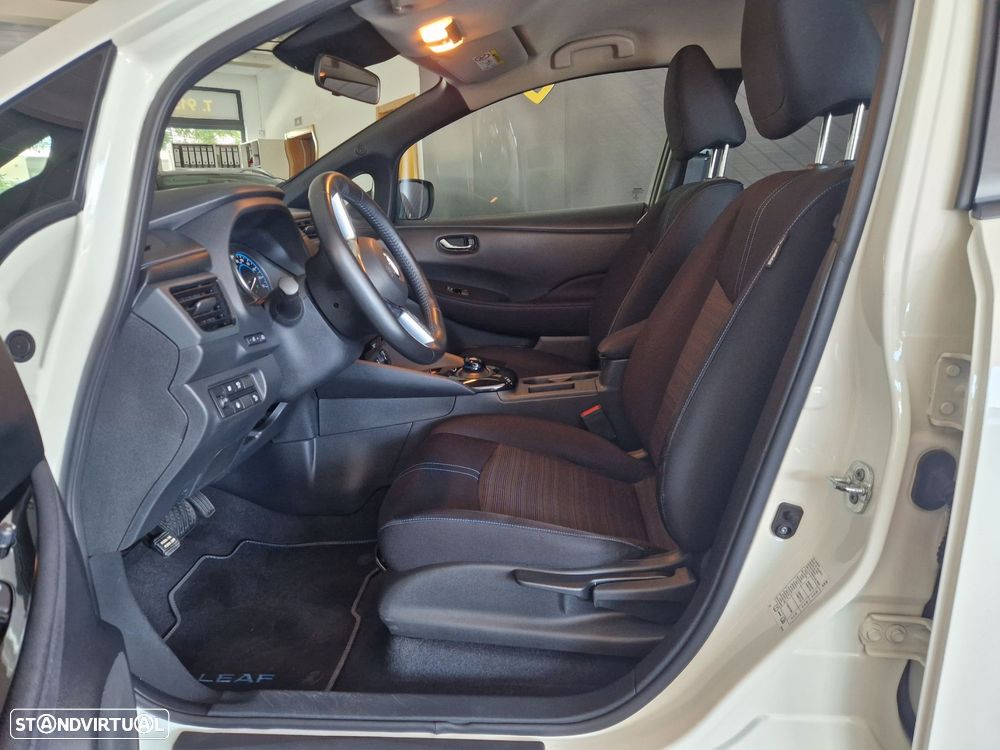 Nissan Leaf Acenta - 9