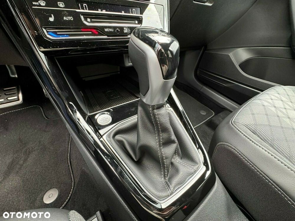 Volkswagen T-Cross - 16