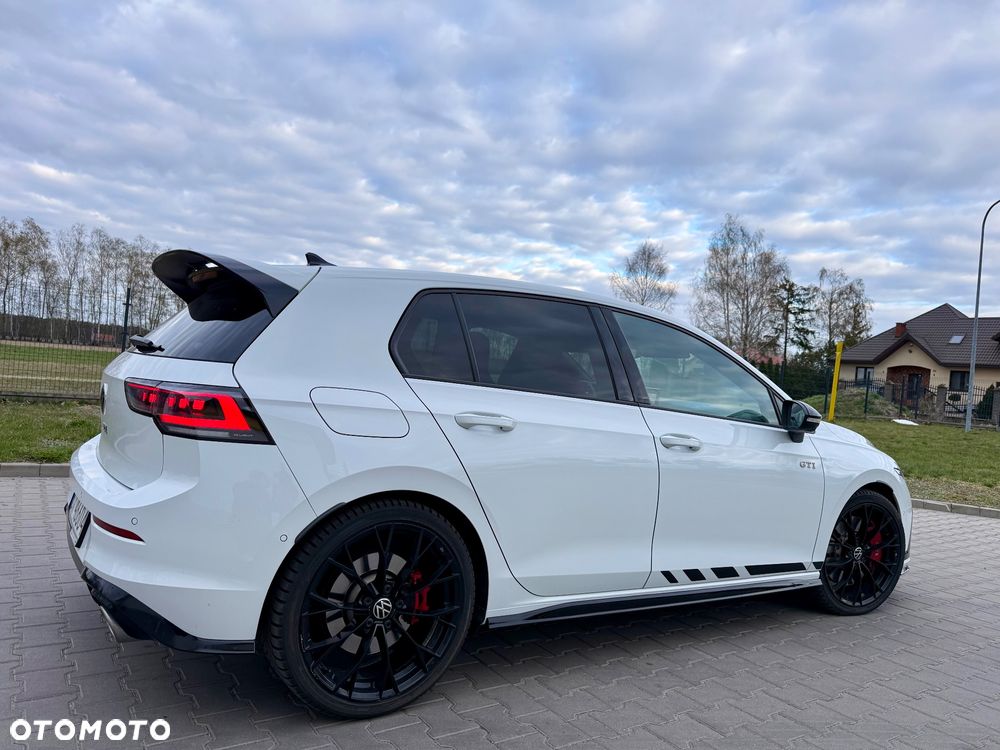 Volkswagen Golf 2.0 TSI GTI Clubsport DSG - 3