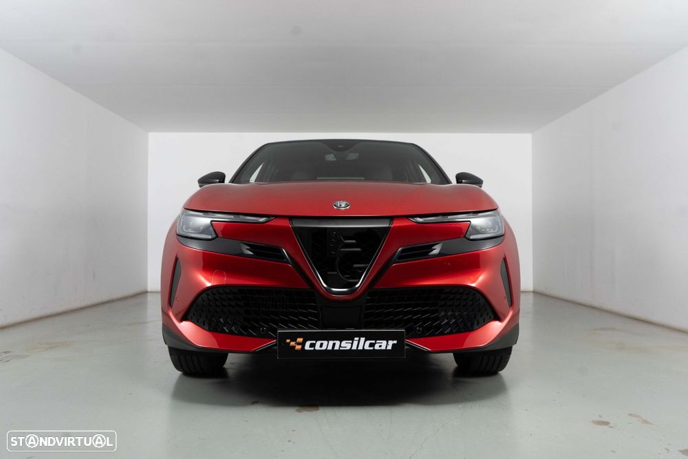 Alfa Romeo Junior 1.2 Sport Speciale eDCT6 - 4