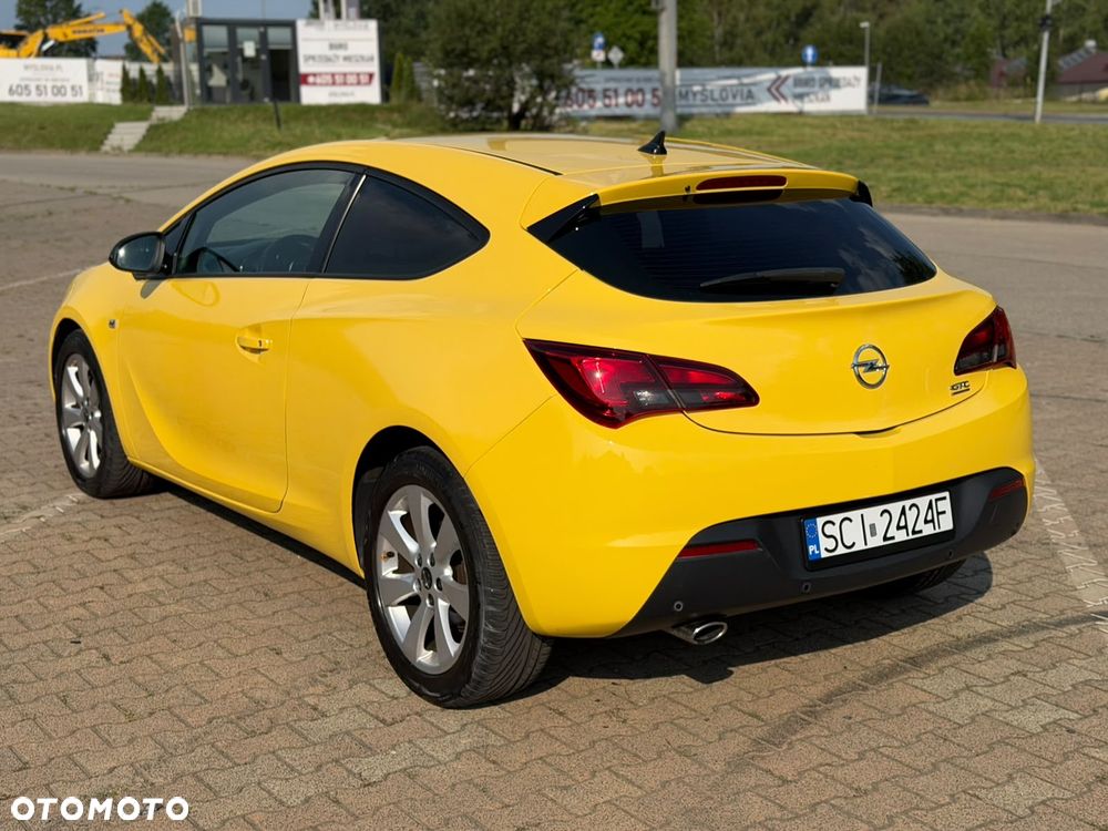 Opel Astra 1.6 T Sport - 4