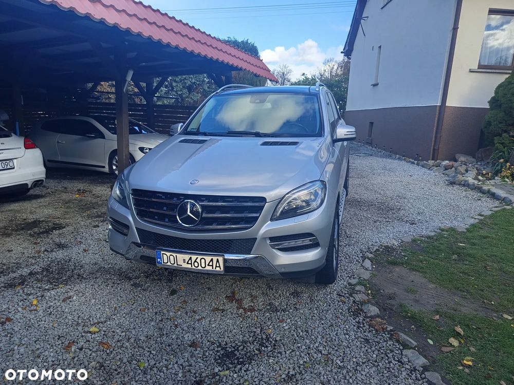 Mercedes-Benz ML 350 BlueTec 4-Matic - 3