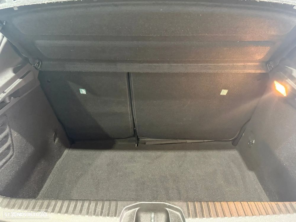 Renault Clio 1.5 Blue dCi Evolution - 28