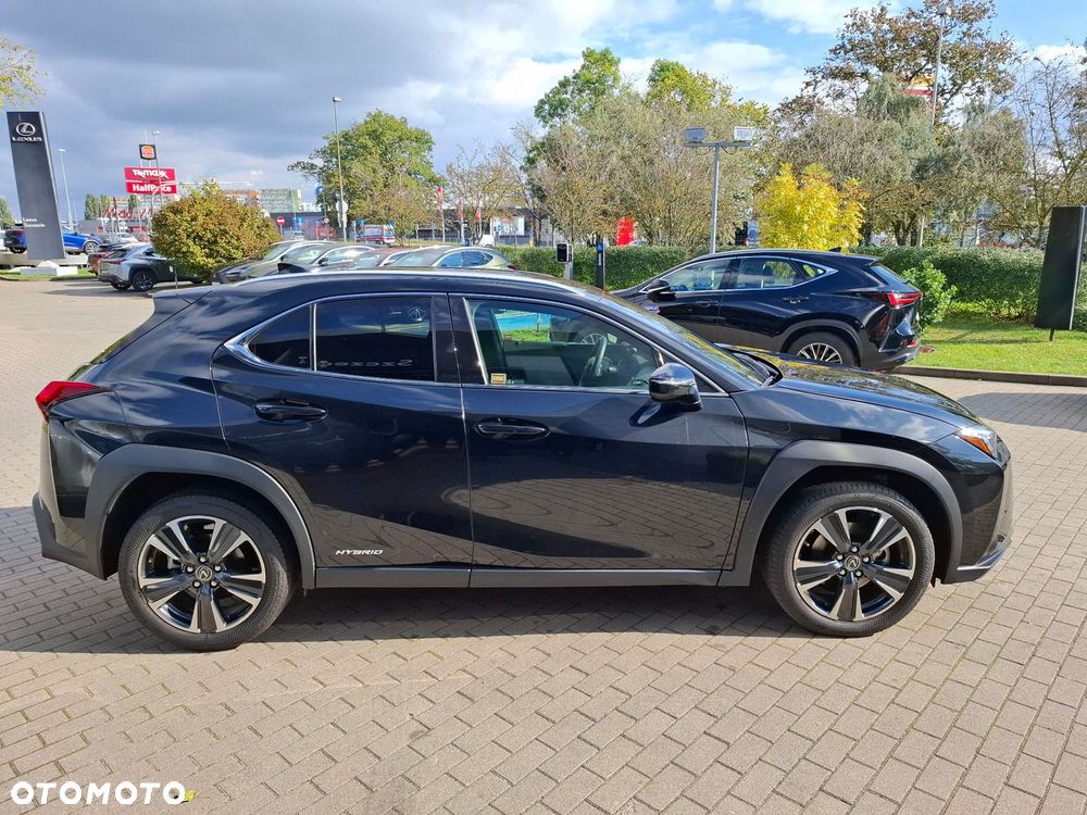 Lexus UX 250h GPF Business Edition 2WD - 6