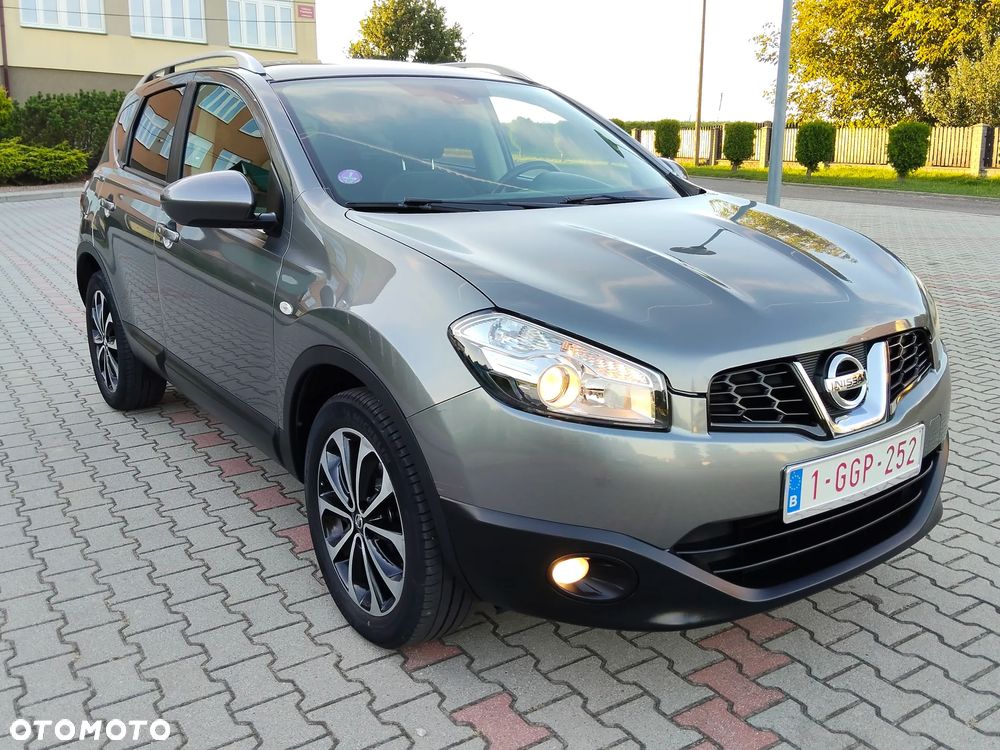 Nissan Qashqai 1.6 visia - 12