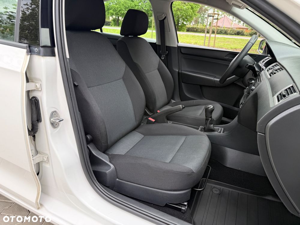 Skoda RAPID 1.2 TSI Edition Green tec - 7