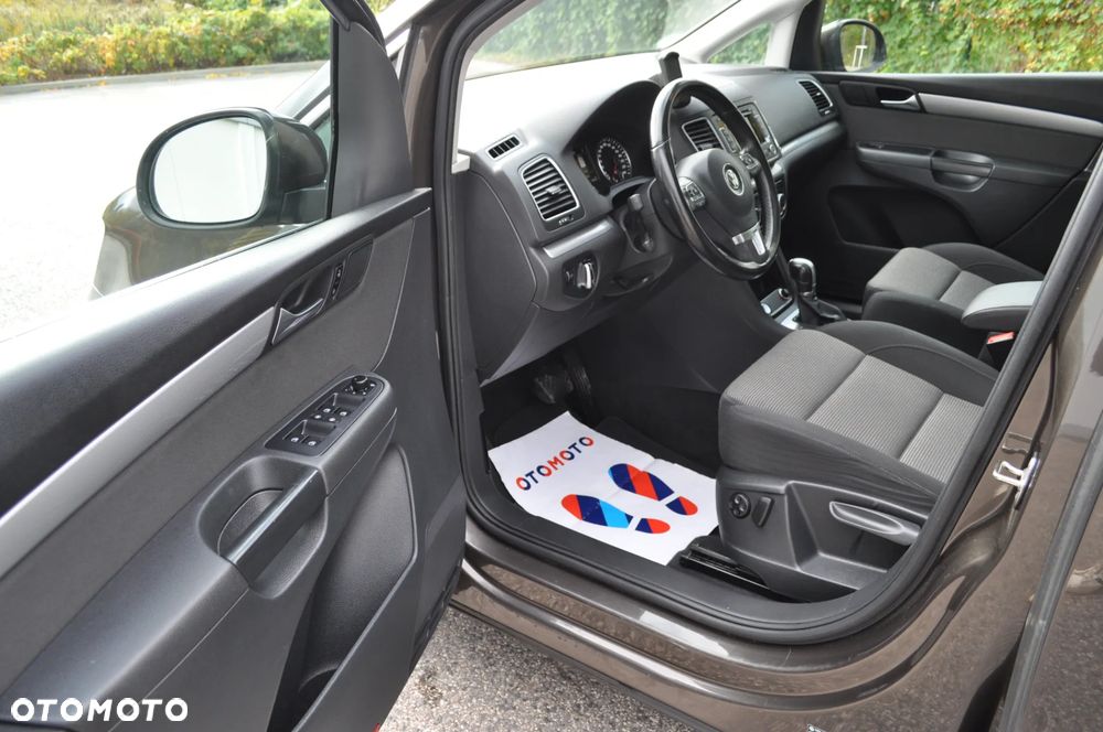 Volkswagen Sharan 2.0 TDI Highline DSG - 12