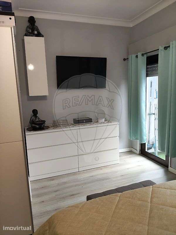 Moradia T2 para venda - Grande imagem: 2/42