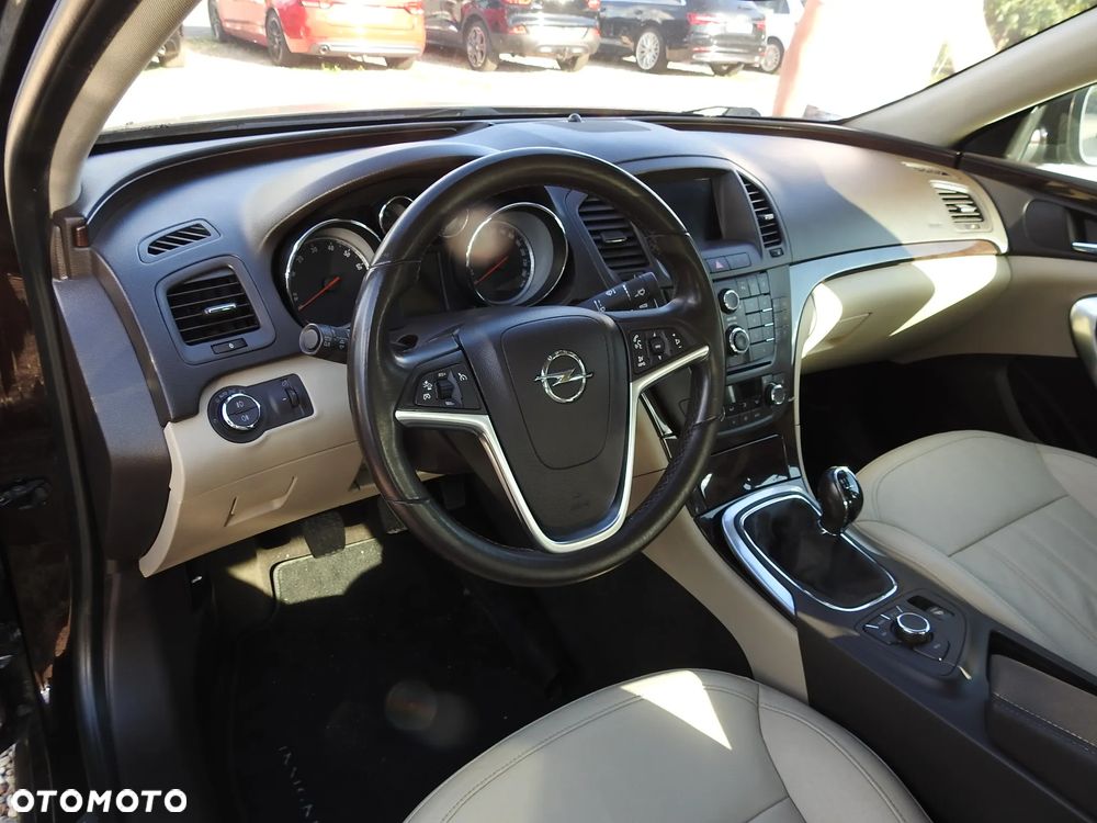 Opel Insignia 2.0 ECOTEC DI Turbo 4x4 ecoFLEX Start/Sto Business Innovation - 24