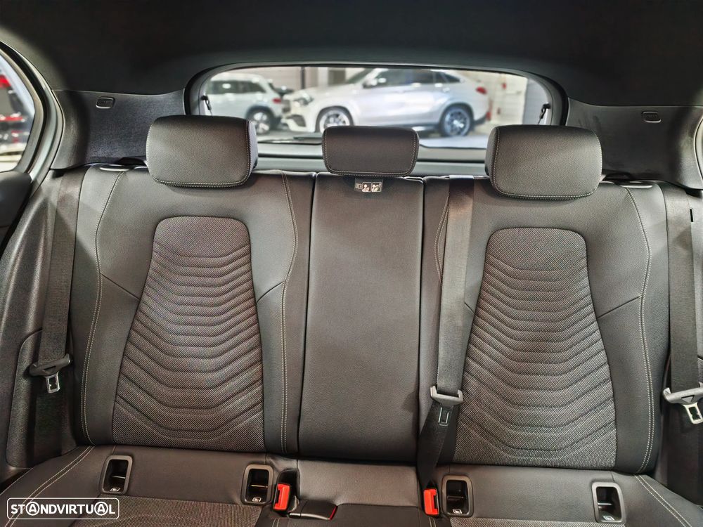 Mercedes-Benz A 200 - 24