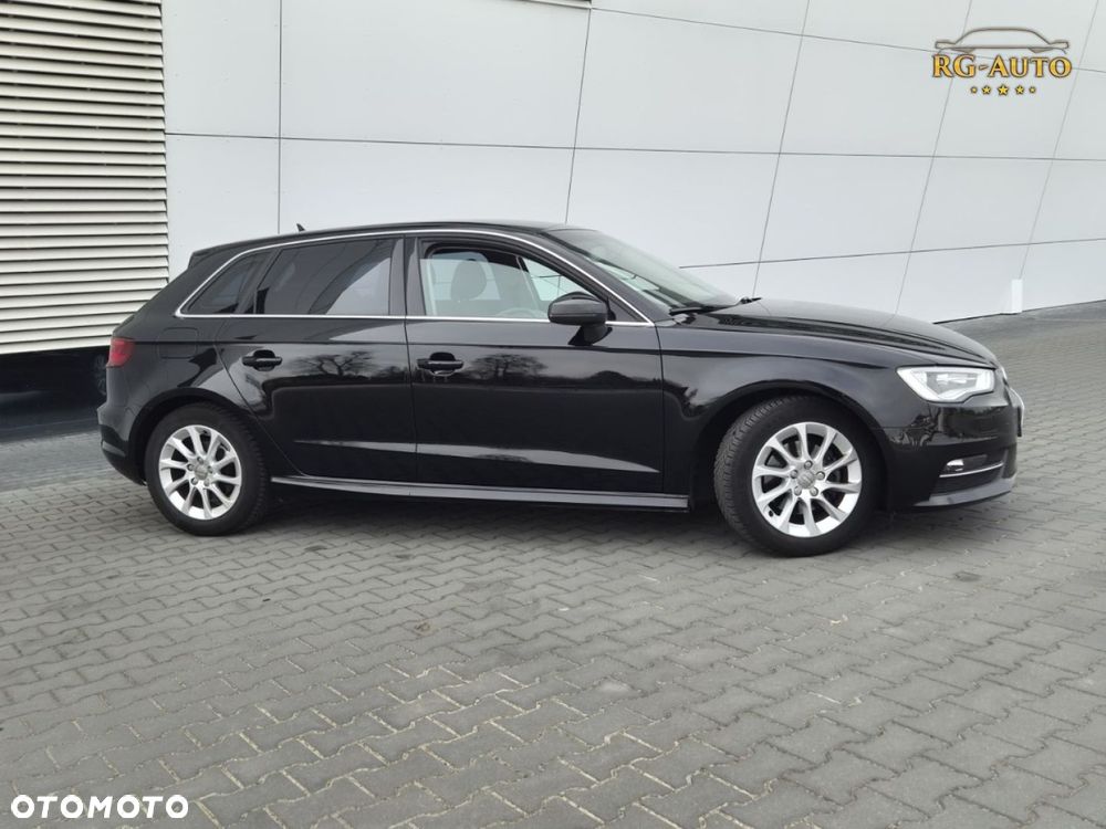 Audi A3 Sportback - 5