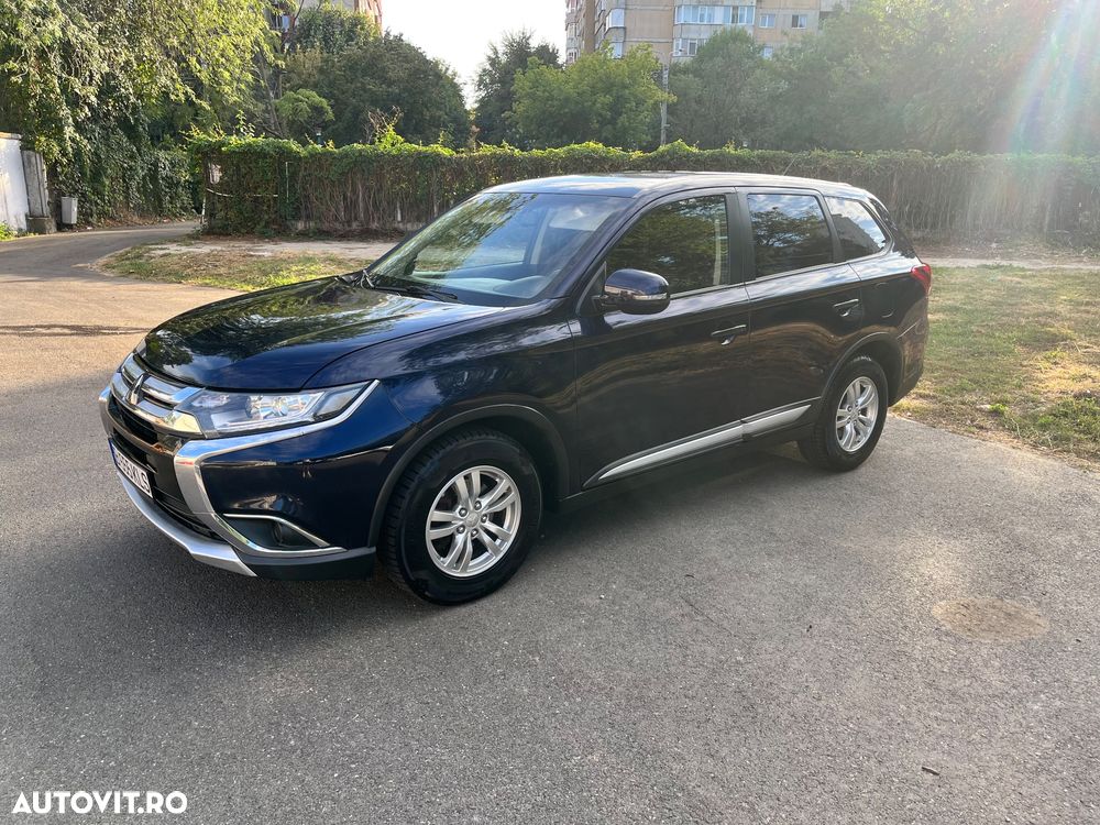 Mitsubishi Outlander 2.2 DI-D AS&G 6MT 4WD Invite A01 - 11