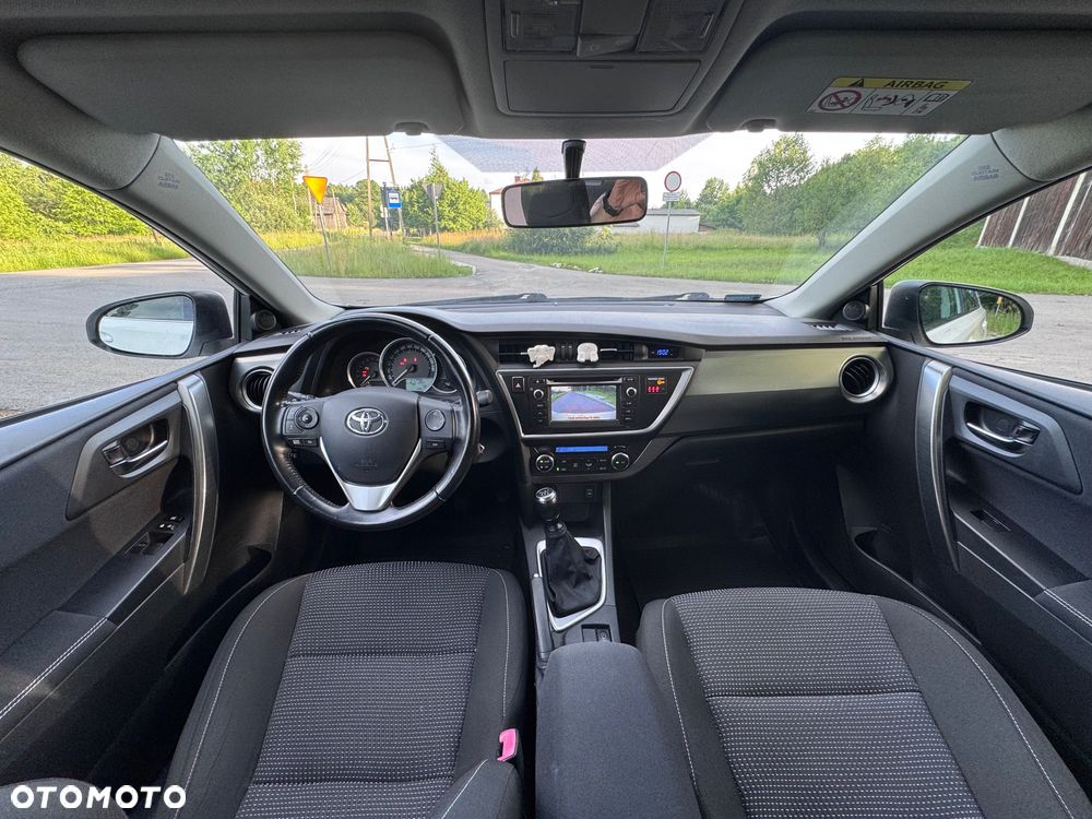 Toyota Auris 1.33 VVT-i Life - 14
