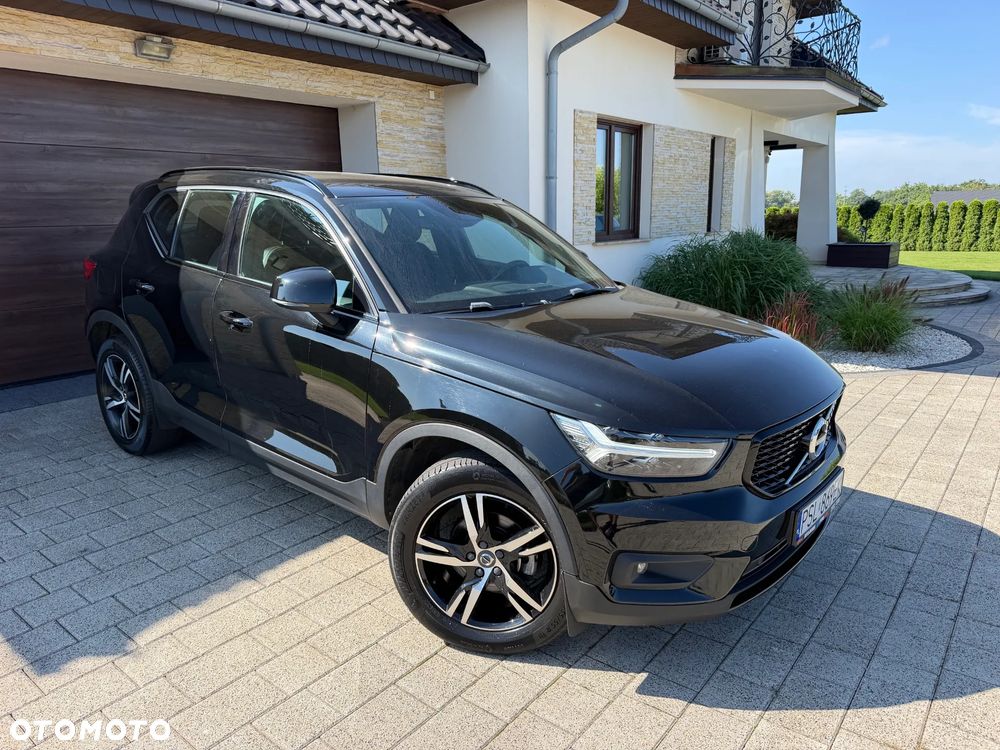 Volvo XC 40 D3 SCR R-Design - 2