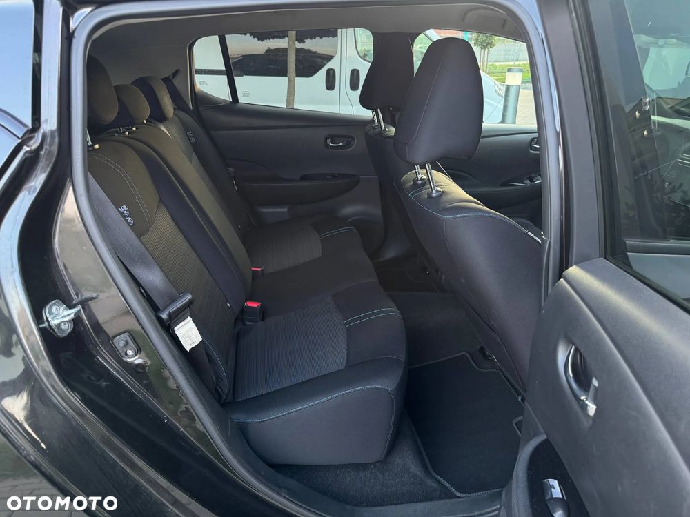 Nissan Leaf 40 kWh N-Connecta - 16