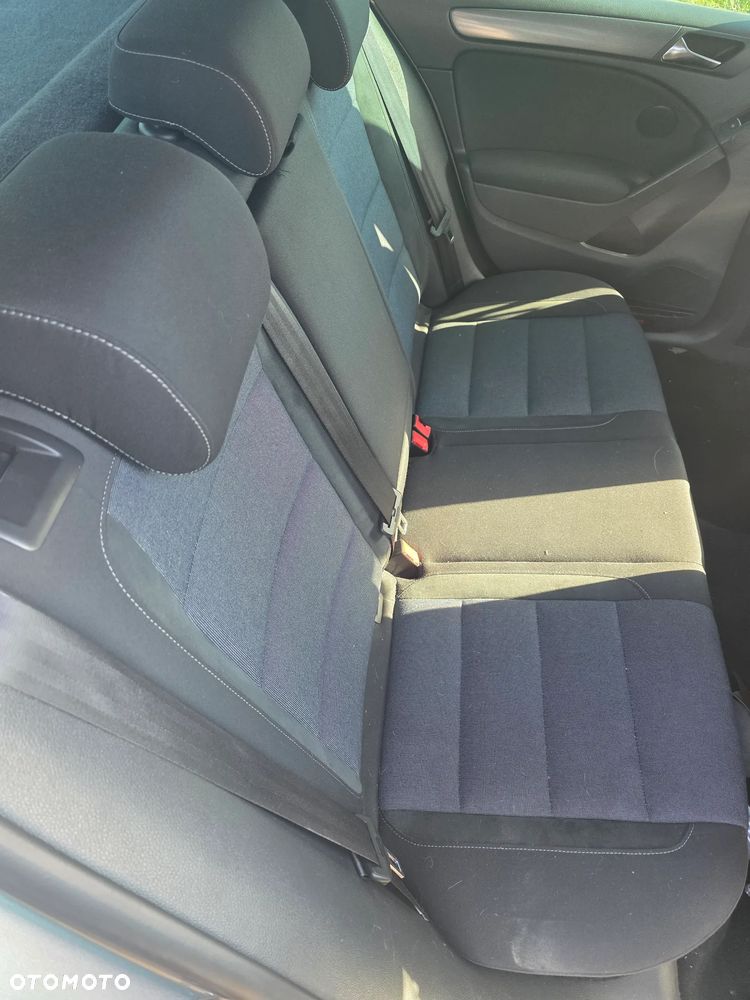 Volkswagen Golf - 15