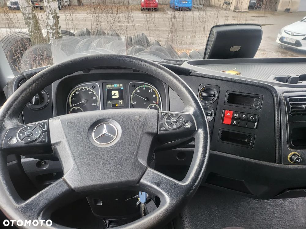 Mercedes-Benz ATEGO - 12