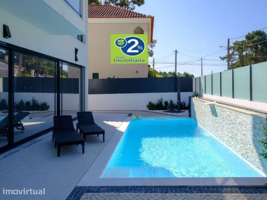 Moradia T4 de Arquitetura Contemporânea - Grande imagem: 2/15