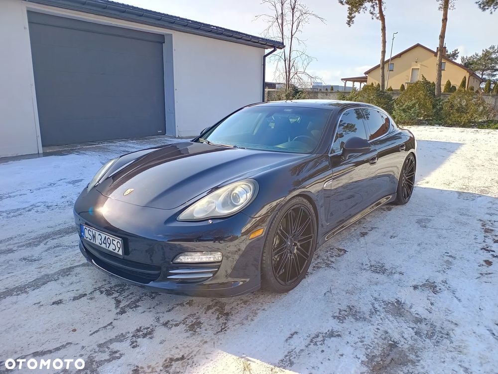 Porsche Panamera 4S PDK - 1