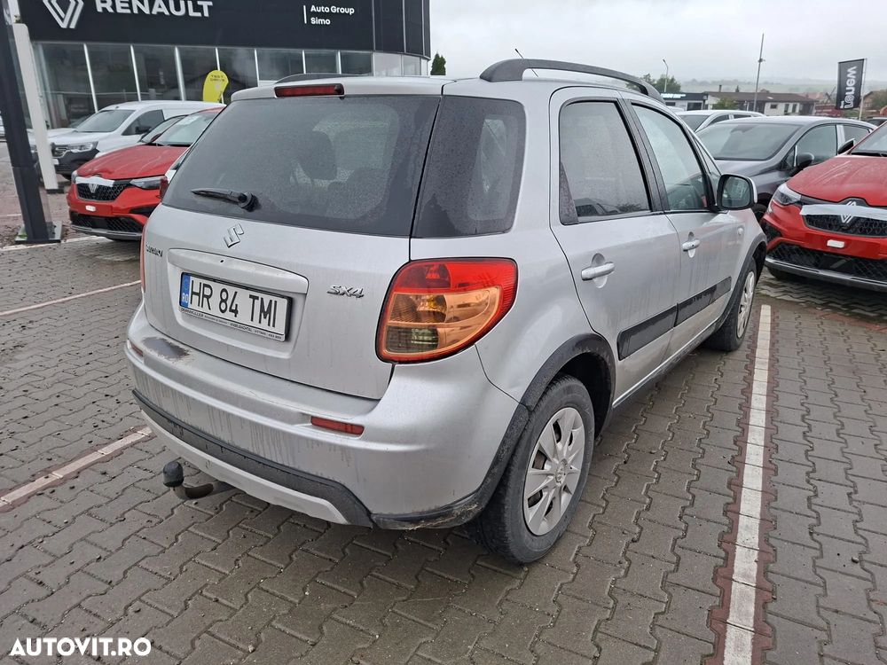 Suzuki SX4 1.6 VVT 4x2 Comfort Dance - 2