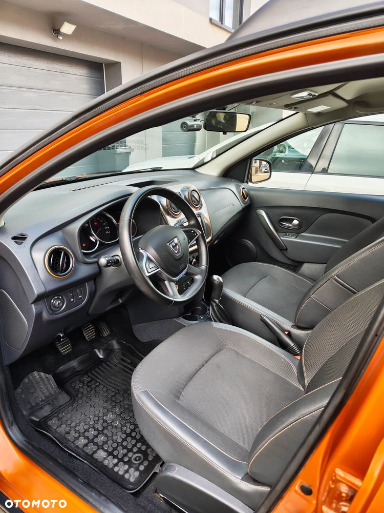 Dacia Sandero Stepway 0.9 TCe Laureate S&S - 8