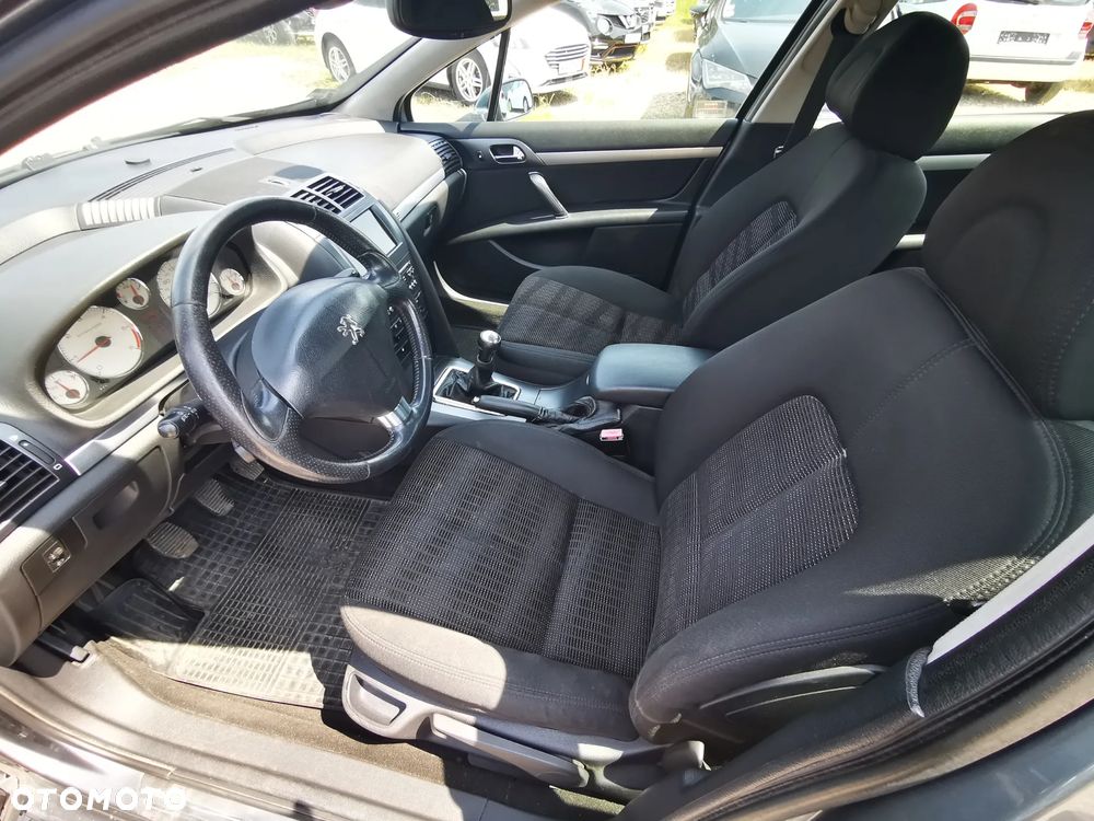 Peugeot 407 HDi 110 Tendance - 10