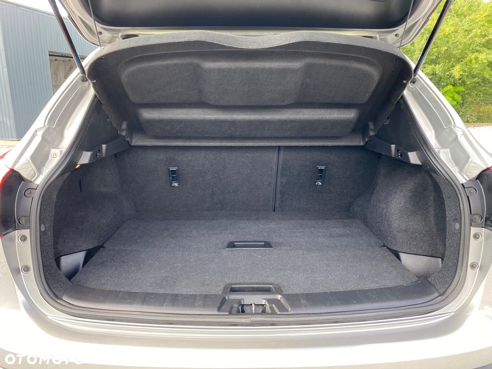 Nissan Qashqai 1.6 DIG-T N-Connecta - 35