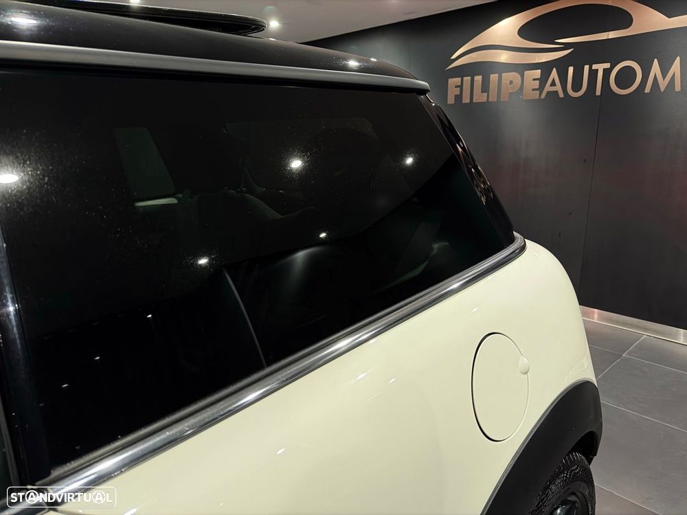 MINI 3 Portas Cooper D - 15