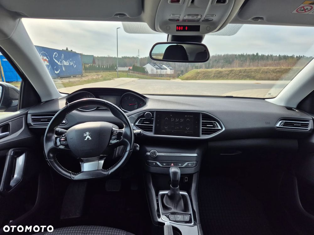 Peugeot 308 1.6 BlueHDi Active S&S EAT6 - 11