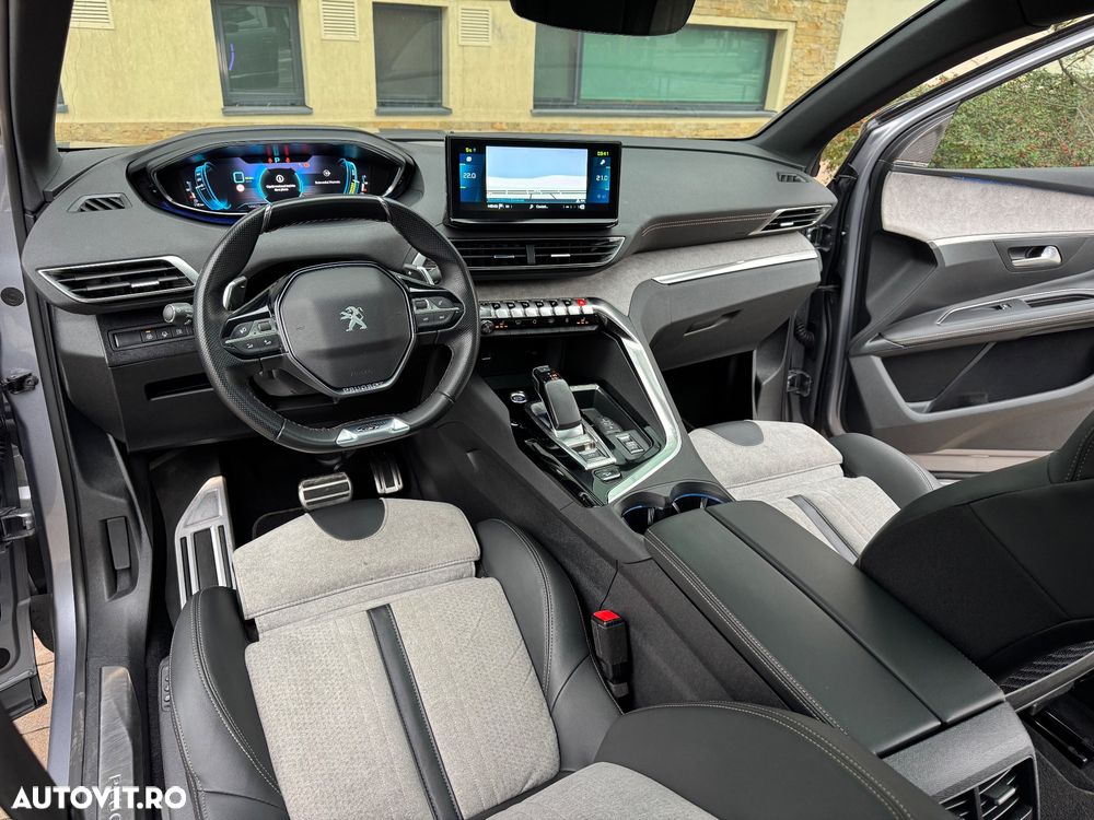 Peugeot 3008 PHEV 300 EAT8 4X4 GT - 34