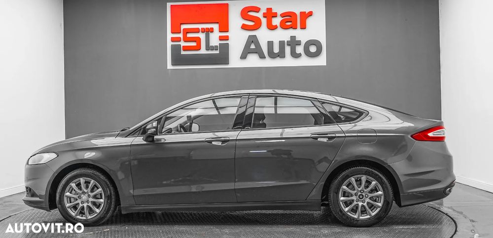 Ford Mondeo 2.0 TDCi Powershift Business - 10