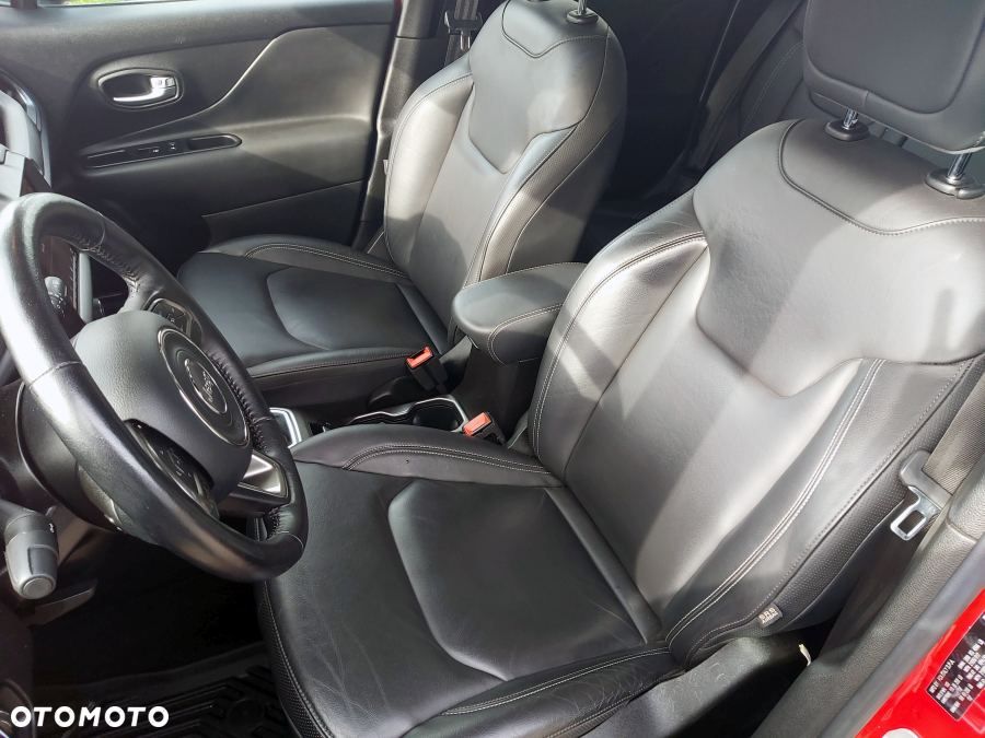Jeep Renegade - 35